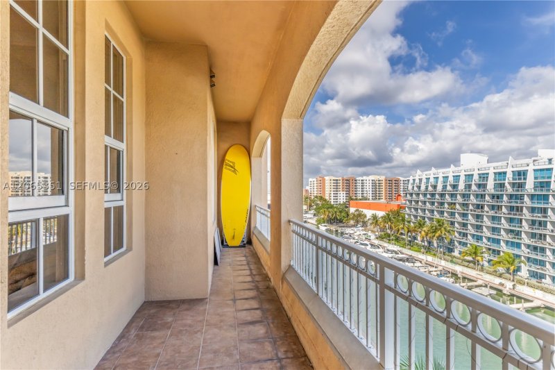 Condo for sale at Alaqua 707