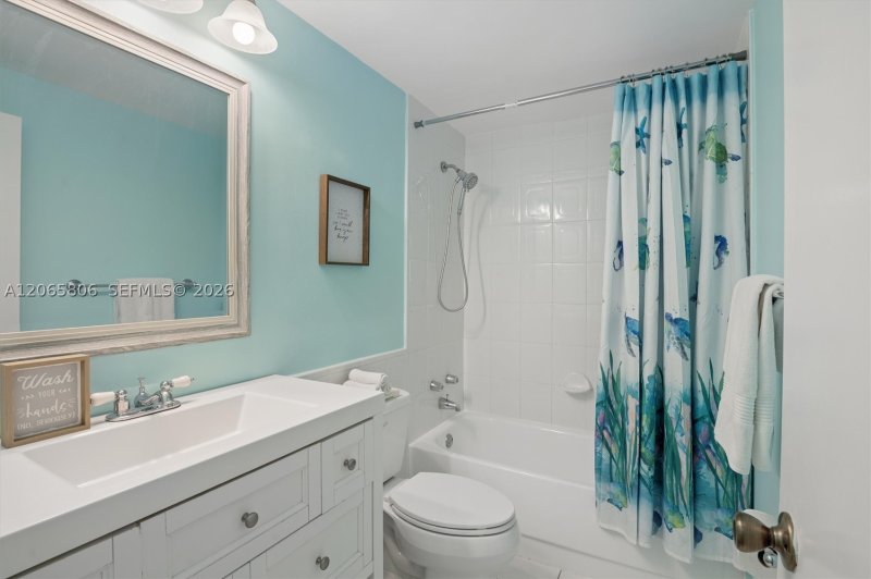 Aluguel de apartamento no Alexander Towers 1208