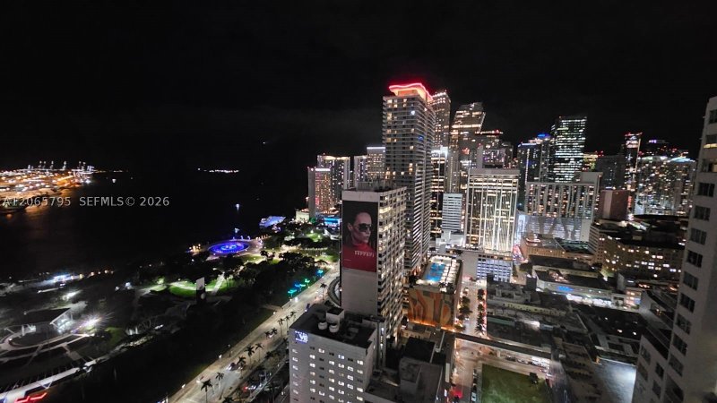 Condo for sale at Vizcayne Everglades On The Bay 3707