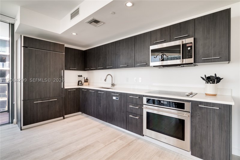 Aluguel de apartamento no Brickell Heights East 2306