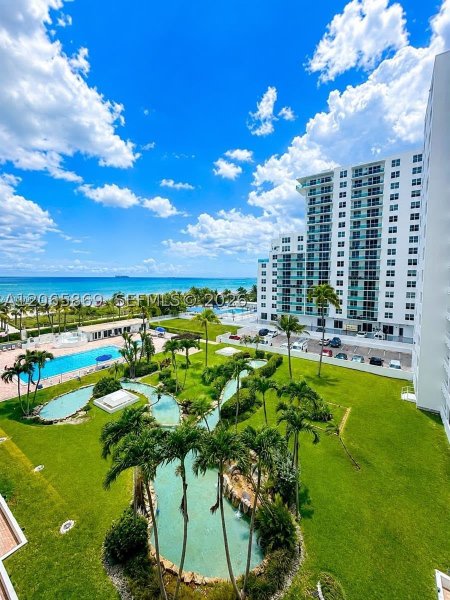 Comprar apartamento en Carriage Club North 616