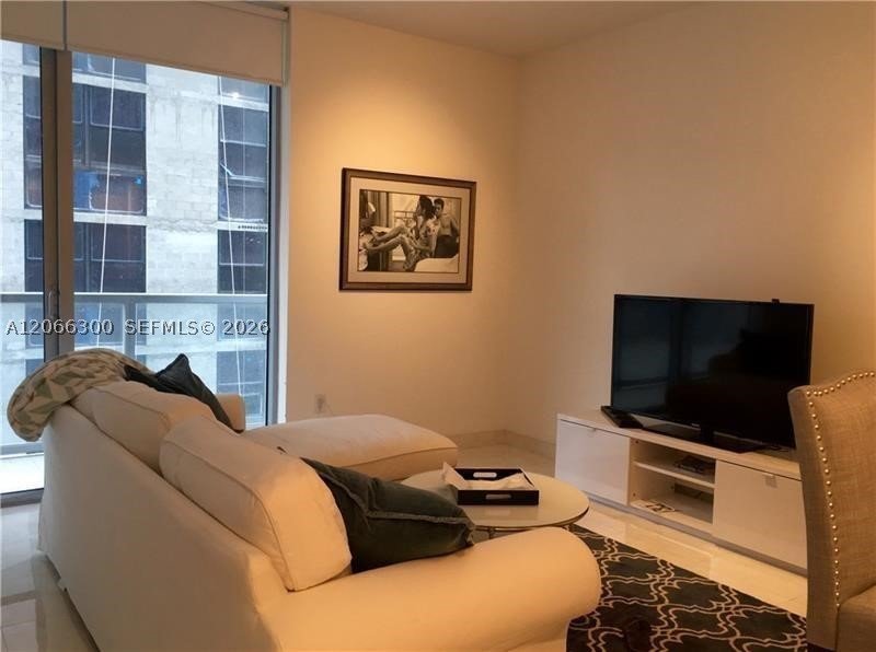 Apartment for rent at Avenue on Brickell 1050 Tower 2322
