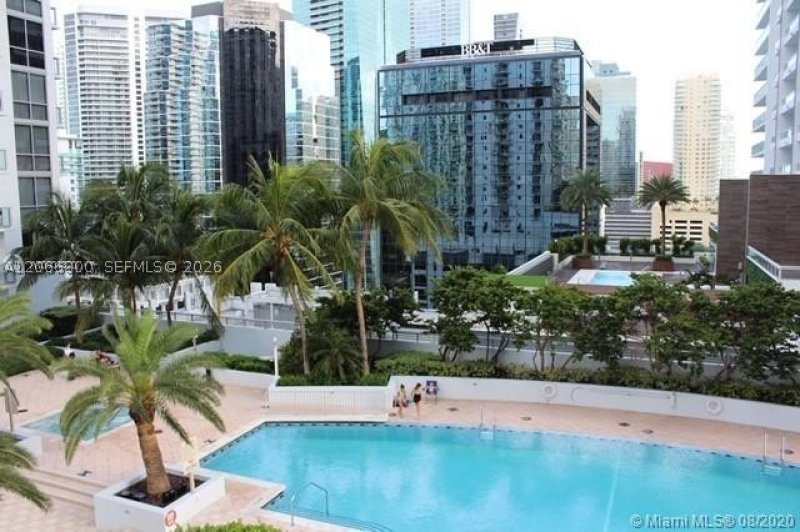 Apartment for rent at Avenue on Brickell 1050 Tower 2322
