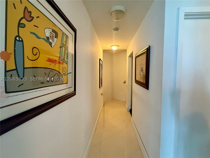 Aluguel de apartamento no Axis on Brickell South Tower 1207-S