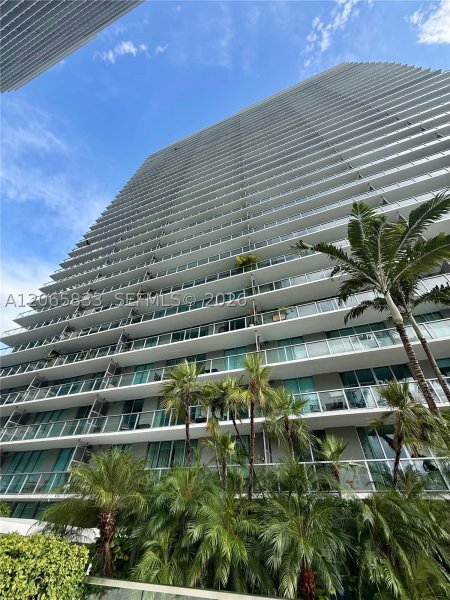 Aluguel de apartamento no Axis on Brickell South Tower 1207-S