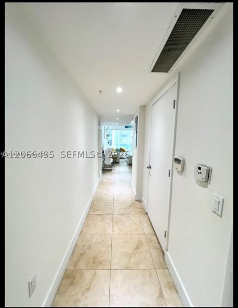 Aluguel de apartamento no Brickell on the River South 414