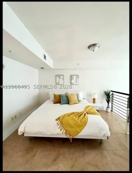 Aluguel de apartamento no Brickell on the River South 414