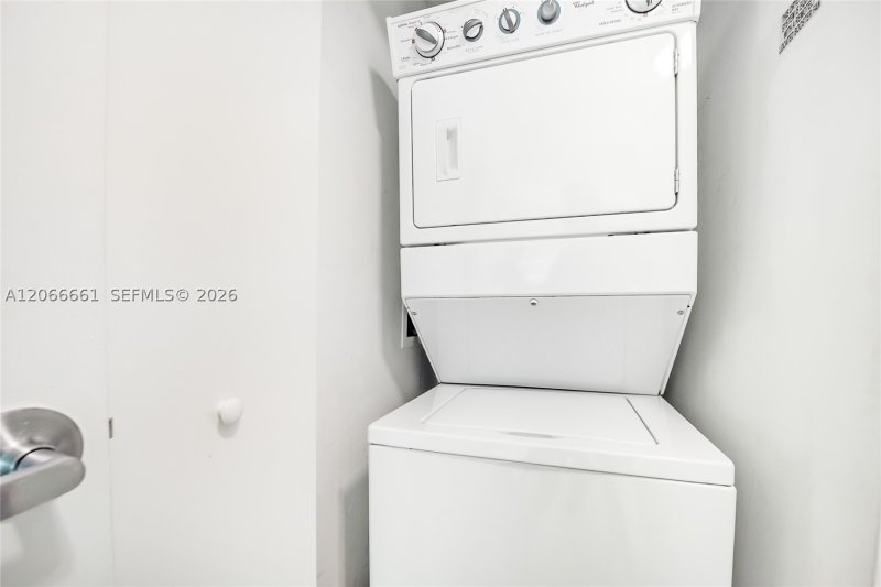 Alquiler de apartamento en Infinity on Brickell 4208