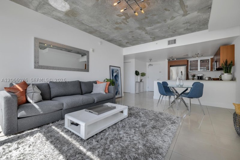 Apartment for rent at Midtown Midblock 1119
