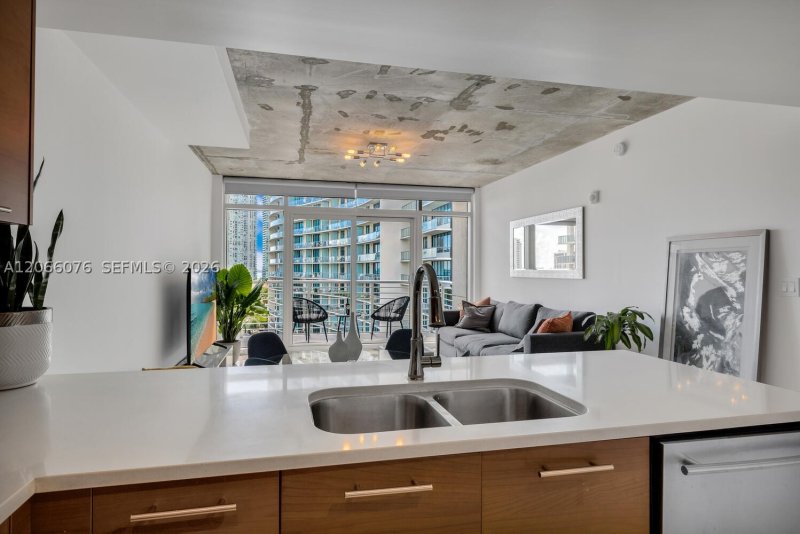 Apartment for rent at Midtown Midblock 1119