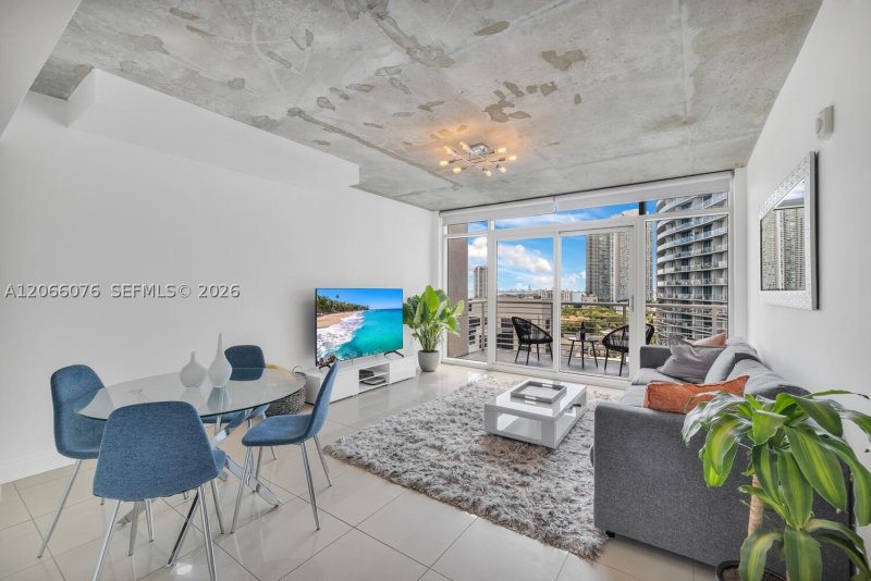 Apartment for rent at Midtown Midblock 1119