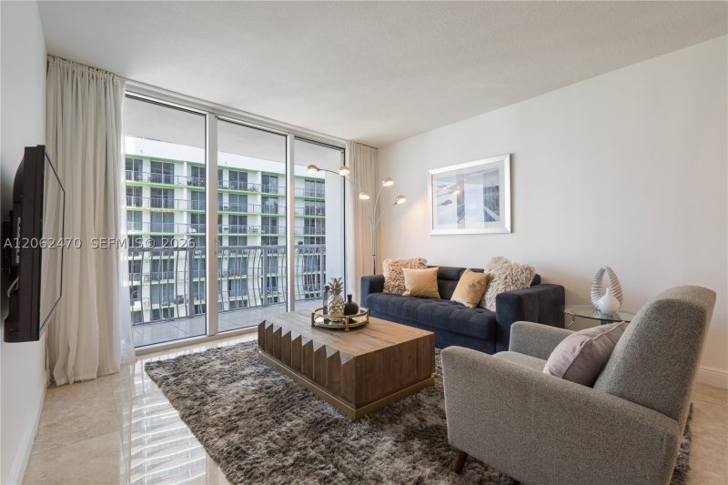 Aluguel de apartamento no Opera Tower 3409