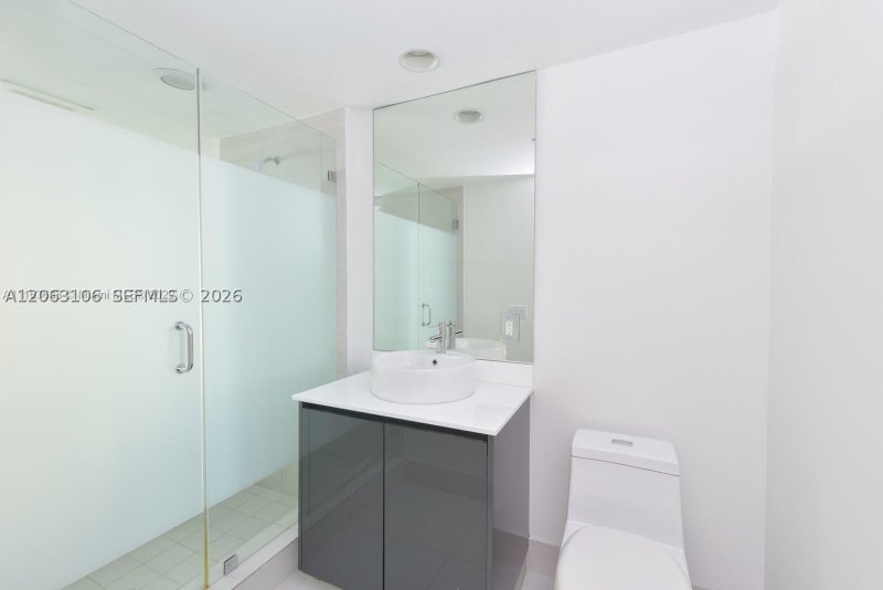 Comprar apartamento no MyBrickell Condo 406