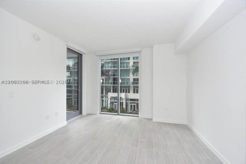 Comprar apartamento no MyBrickell Condo 406