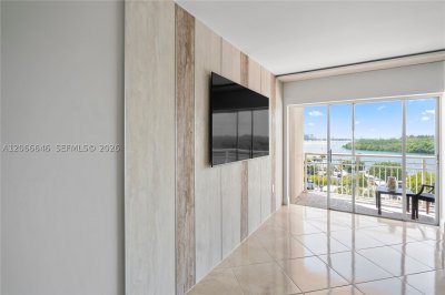 Property photo # 10