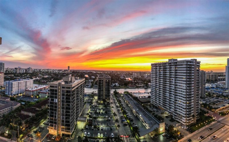 Condo for sale at Parker Plaza Estates 2027