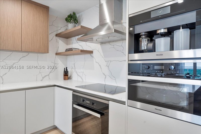 Property photo # 8