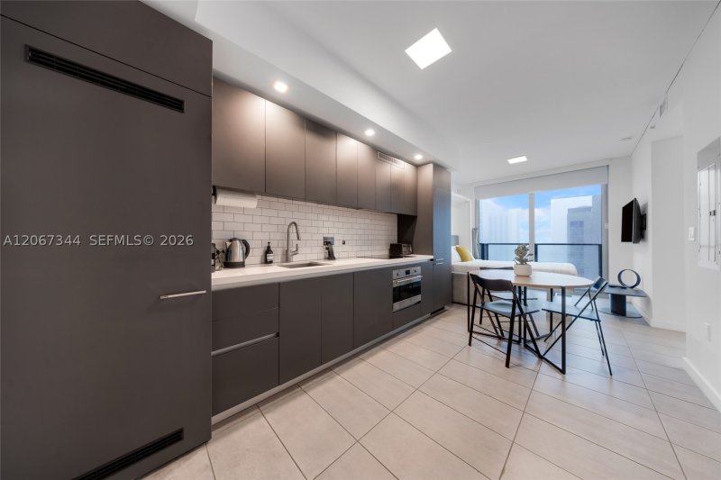 Comprar apartamento en YotelPad Miami 3107