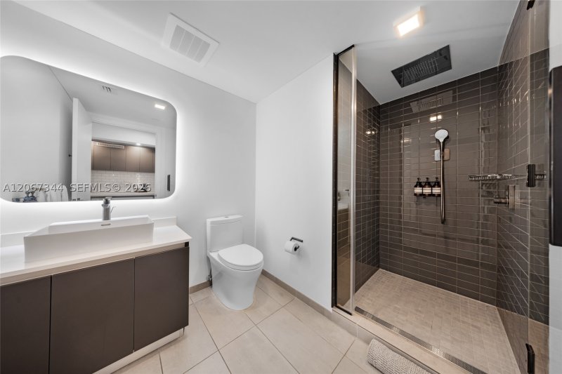 Comprar apartamento en YotelPad Miami 3107