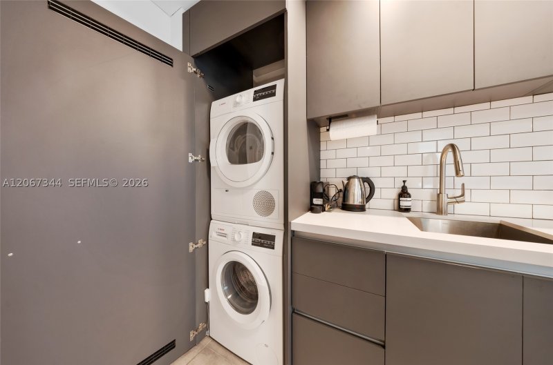 Comprar apartamento en YotelPad Miami 3107