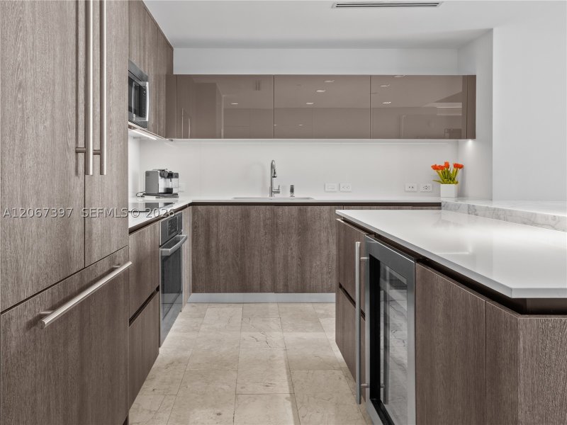 Aluguel de apartamento no Brickell City Centre Rise 3007