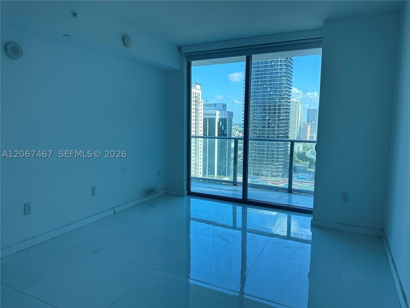 Aluguel de apartamento no 1100 Millecento 2708