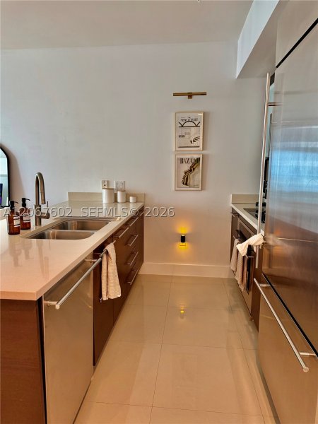 Aluguel de apartamento no 500 Brickell East Tower 2706