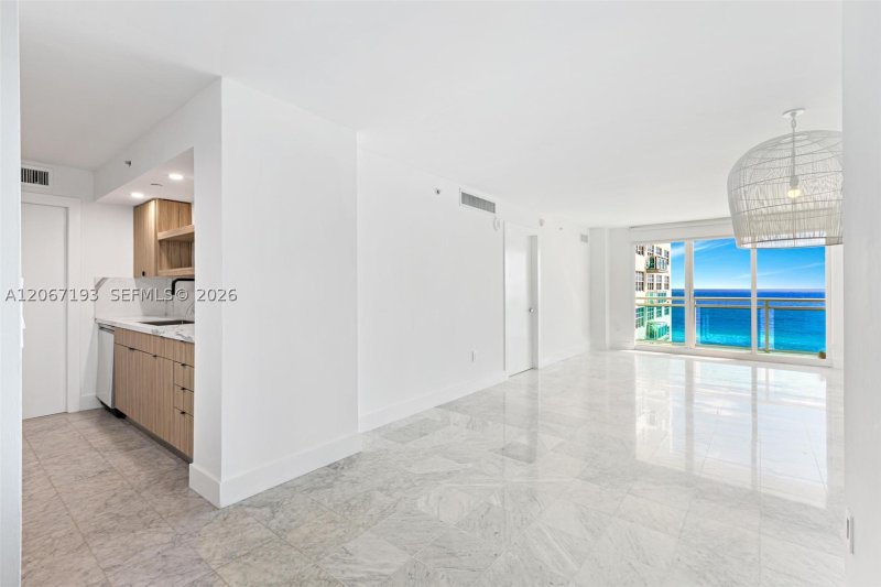 Condo for sale at The Collins Condo 1009