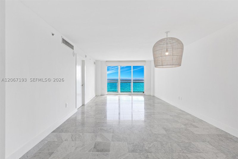 Condo for sale at The Collins Condo 1009