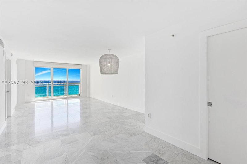 Condo for sale at The Collins Condo 1009