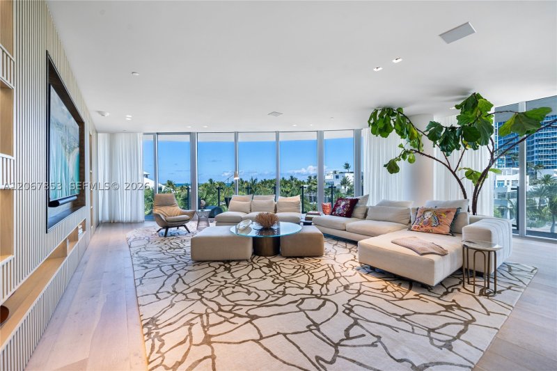 Aluguel de apartamento no One Ocean South Beach 406