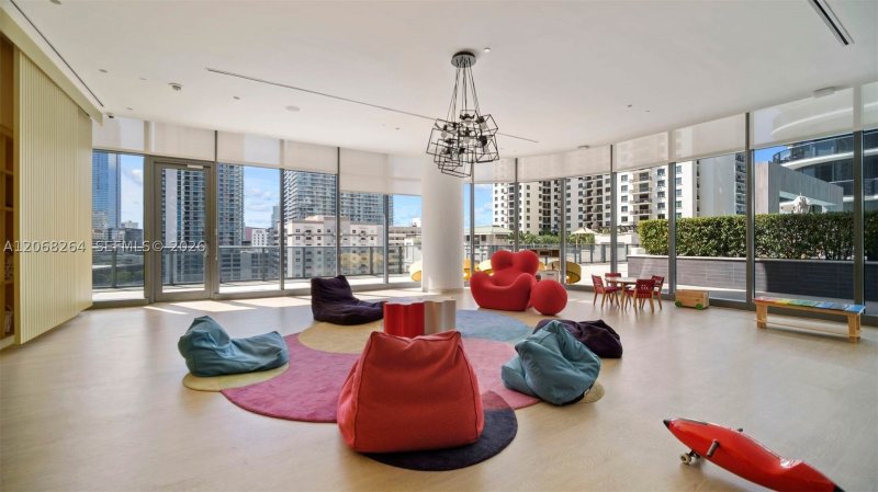 Comprar apartamento no Brickell Heights West 3509