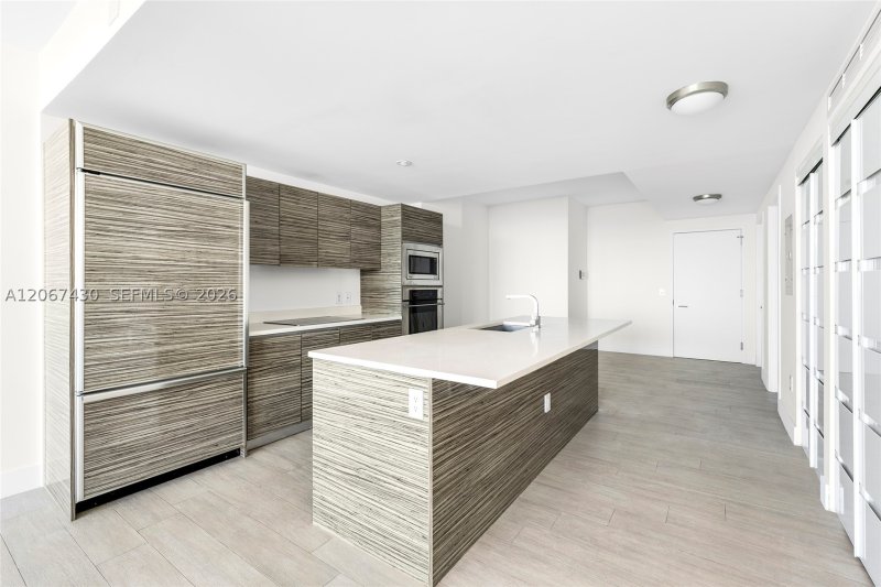 Comprar apartamento en Icon Bay 1803