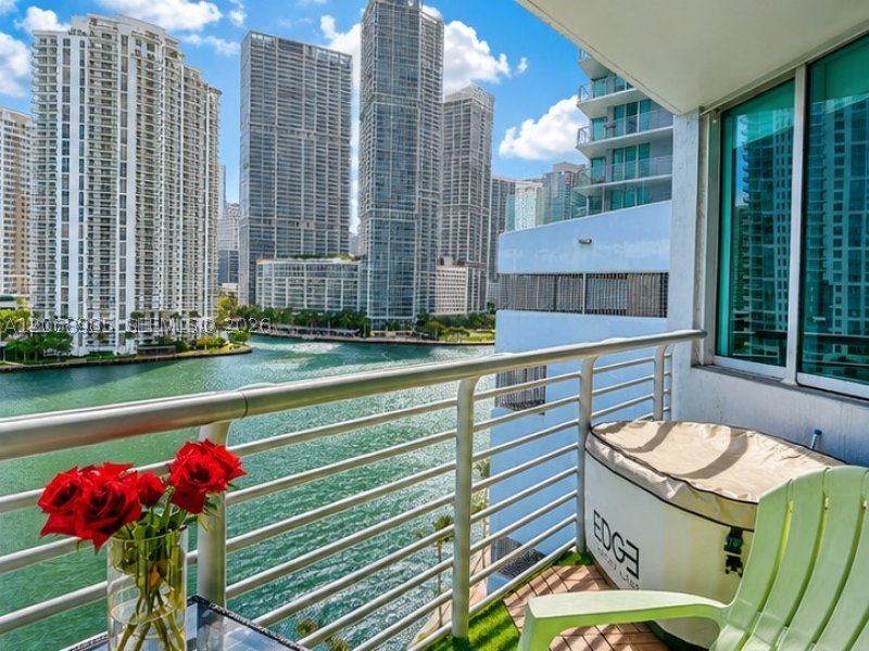 Alquiler de apartamento en One Miami West Tower 1005