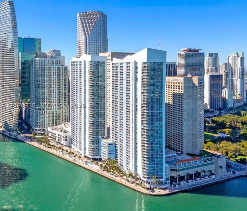 Alquiler de apartamento en One Miami West Tower 1005