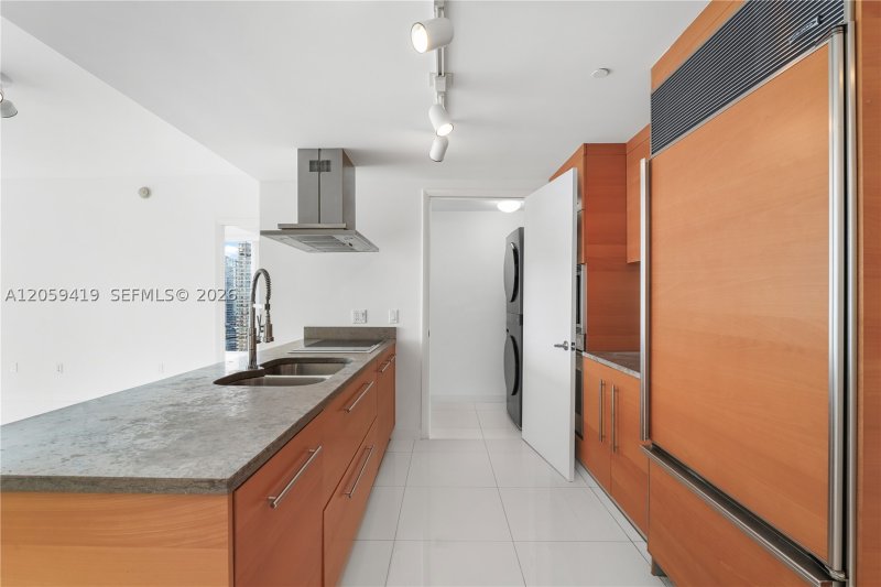 Alquiler de apartamento en Icon Brickell Tower II 3311