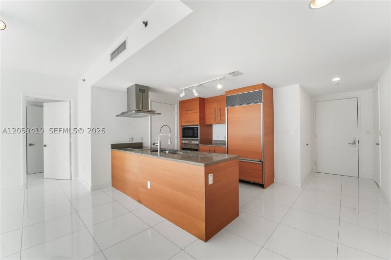 Alquiler de apartamento en Icon Brickell Tower II 3311