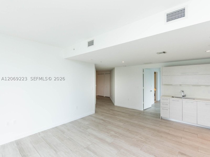 Condo for sale at Brickell Heights East 1201