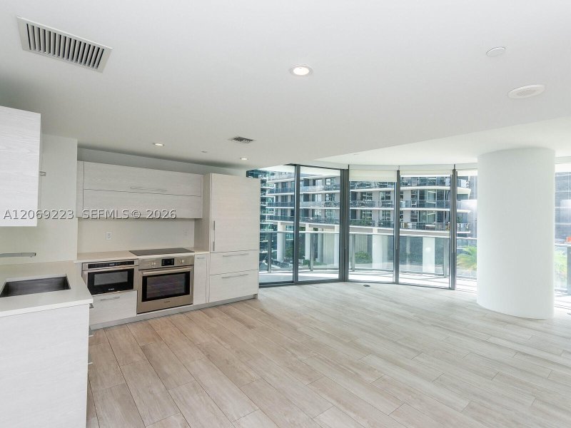 Condo for sale at Brickell Heights East 1201