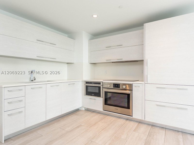 Condo for sale at Brickell Heights East 1201