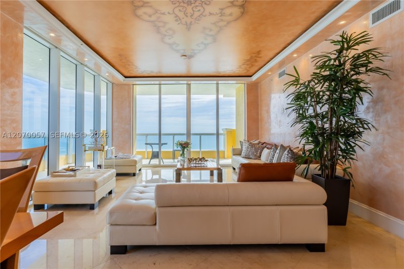 Condo for sale at Acqualina Resort & Spa 4001