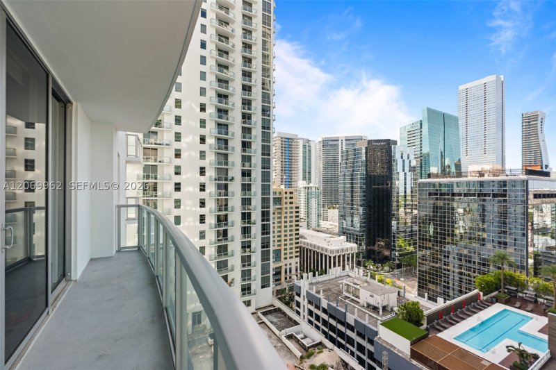 Alquiler de apartamento en Avenue on Brickell 1050 Tower 2112