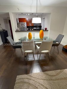 Madison Miami Apt #E-905