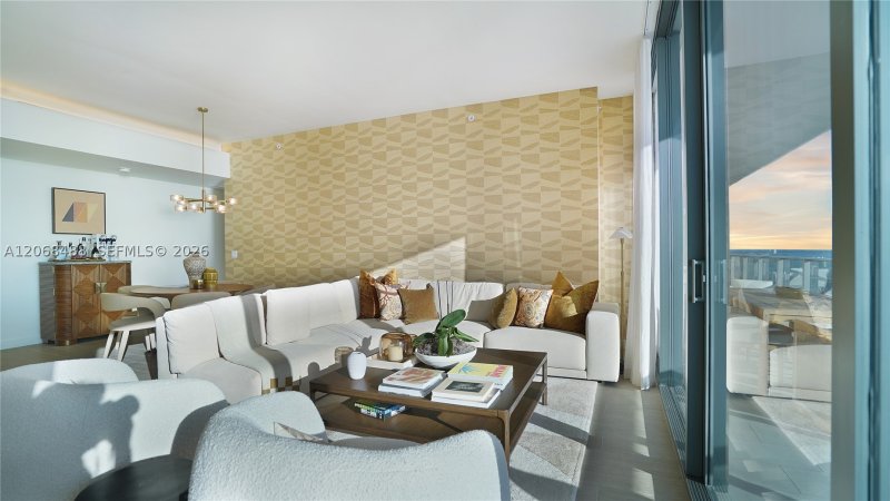 Comprar apartamento no Five Park Miami Beach 3605