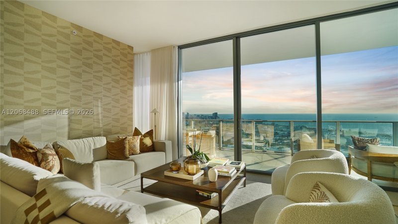 Comprar apartamento no Five Park Miami Beach 3605