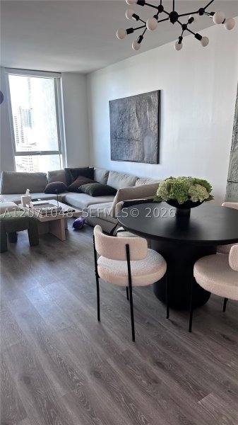 Comprar apartamento no Vizcayne Everglades On The Bay 1707