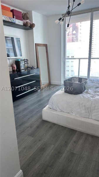 Comprar apartamento no Vizcayne Everglades On The Bay 1707