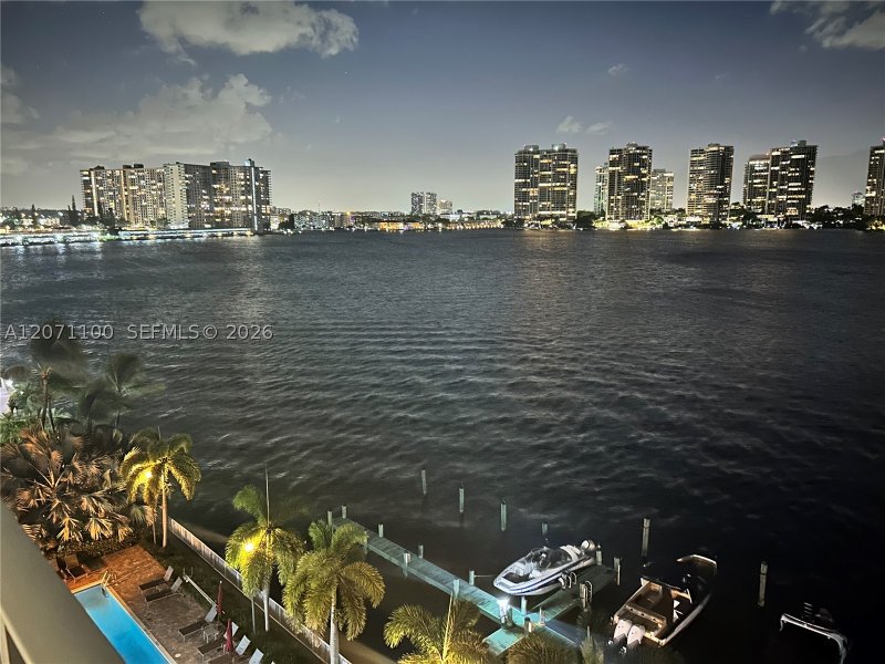 Property photo # 0