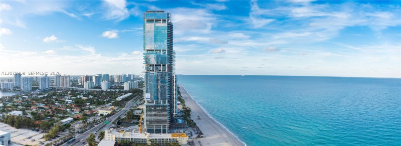Aluguel de apartamento no Trump Royale 4208