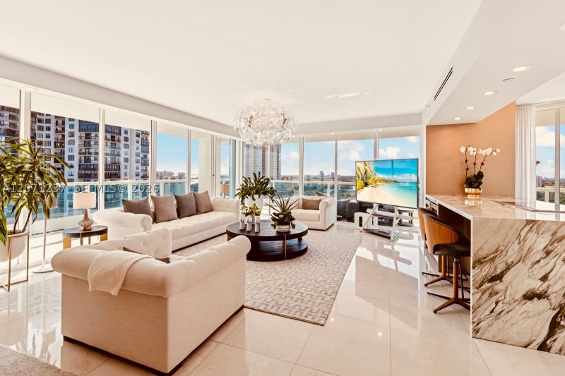 Alquiler de apartamento en Bristol Tower 1505